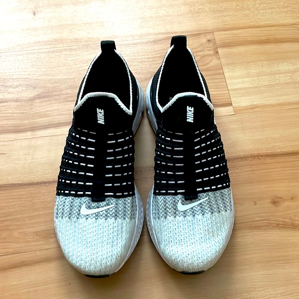 Nike React Phantom Run Flyknit